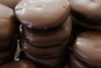 Copycat Thin Mints Recipe: Vegan Chocolate Mint Cookies