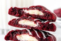 Red Velvet Cheesecake Cookie Recipe: Soft, Creamy Dessert Cookies