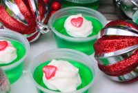 Grinch Jello Shots: Green Vodka Christmas Party Shots