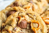 Salted Pretzel Peanut Butter Cup Cookies: Sweet & Crunchy
