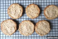 Crispy Keto Hazelnut Biscuits Recipe