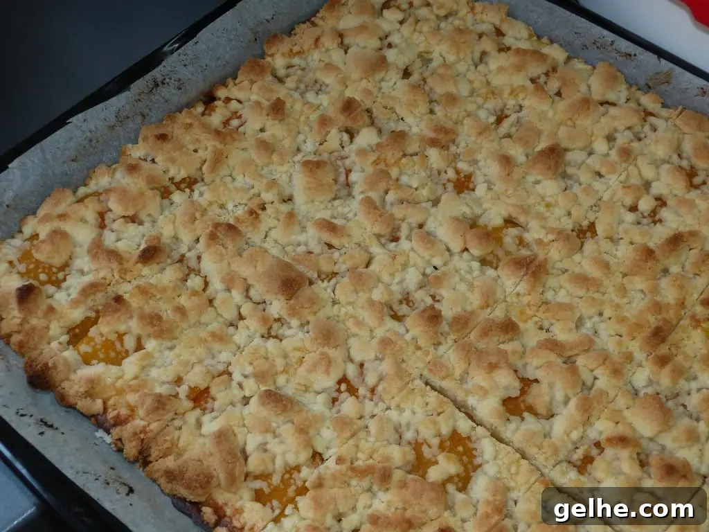 Applesauce Cake