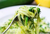 Garlic Lemon Zucchini Noodles Recipe for Quick Flavorful Meals