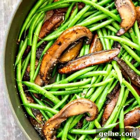 Sauteed Green Beans and Mushrooms
