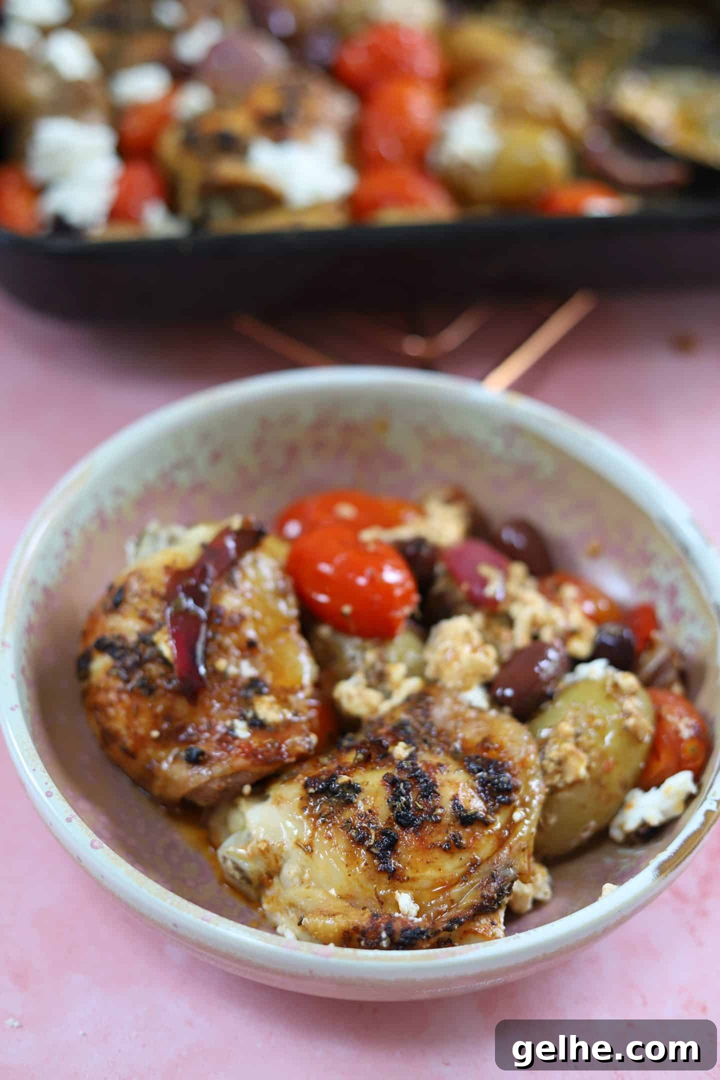 greek chicken traybake