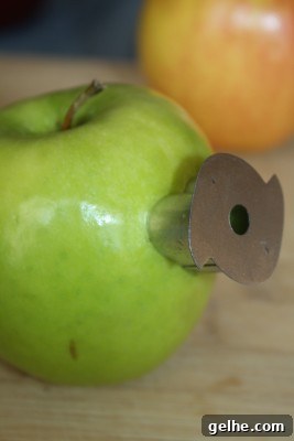 heart cutter green apple