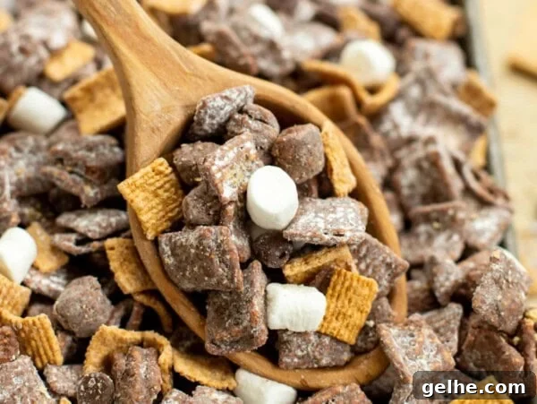 Puppy Chow Popcorn Recipe: Sweet, Crunchy Party Snack 8 img 321388 17