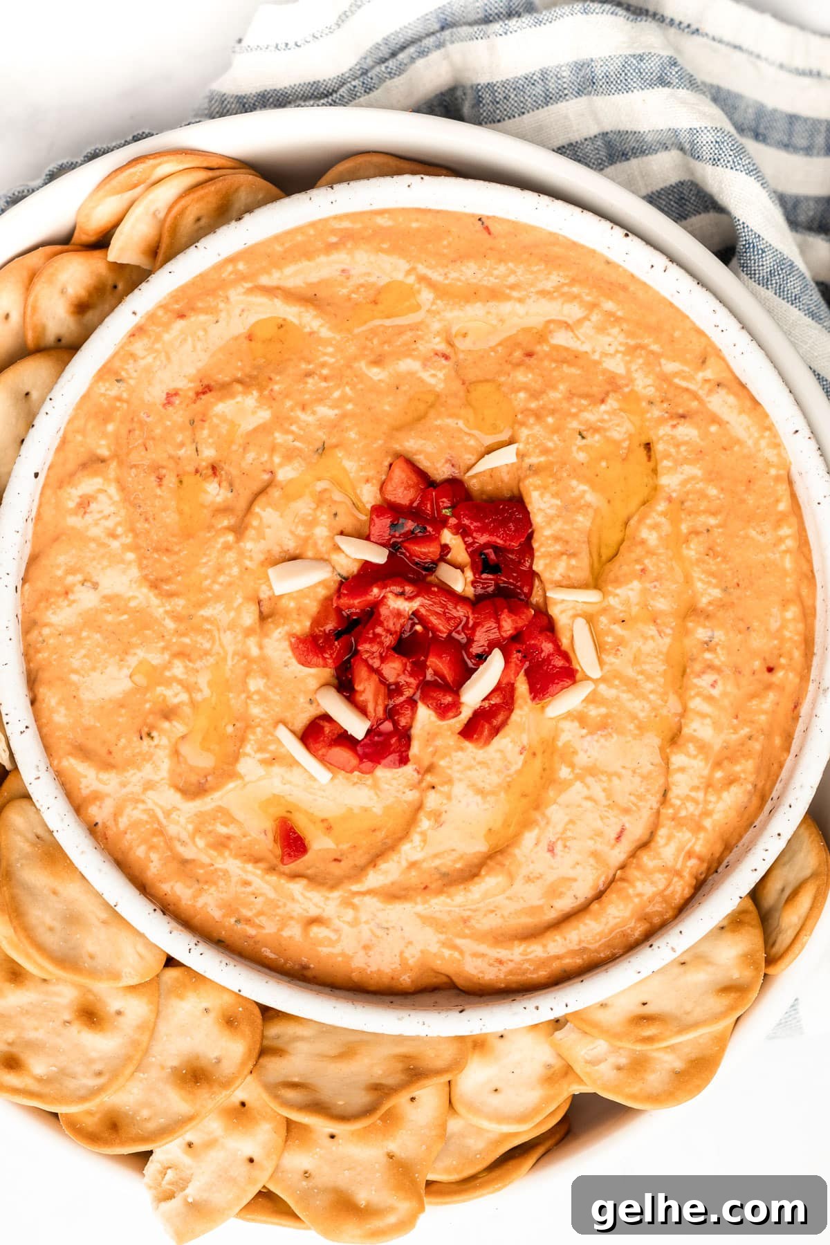 Roasted red pepper hummus