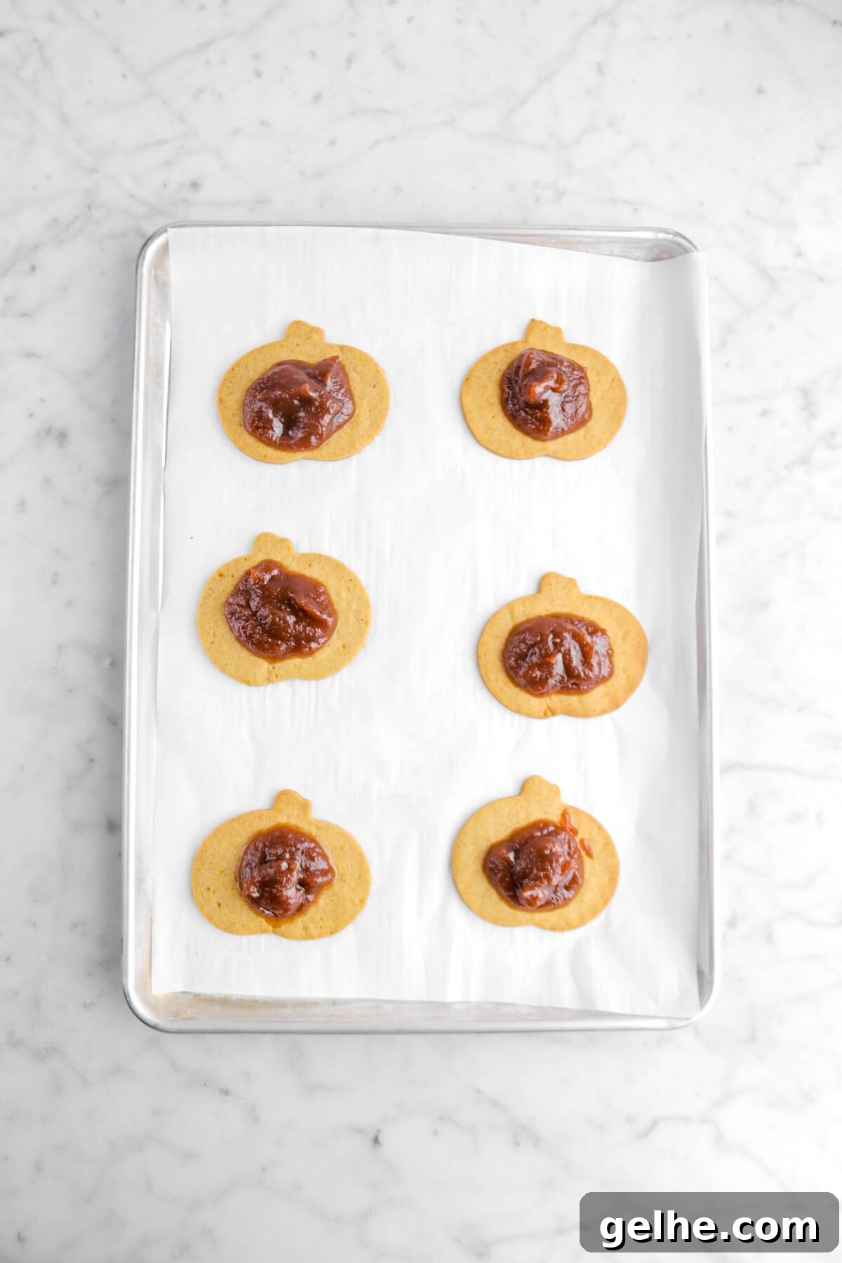 pumpkin butter piled in the middle of each cookie.