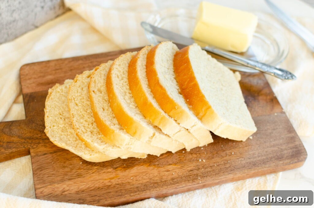 sliced white sandwich bread