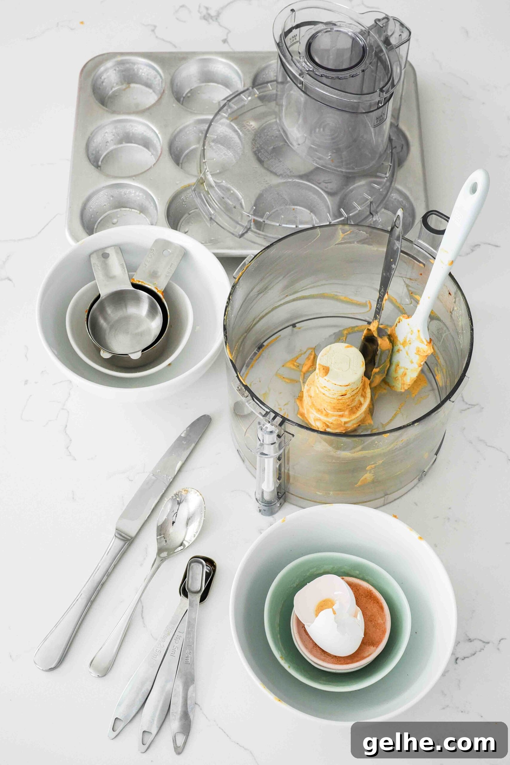 Mini Pumpkin Cheesecake Bites: Creamy Fall Dessert Recipe 16 Dishes used to make mini pumpkin cheesecakes.