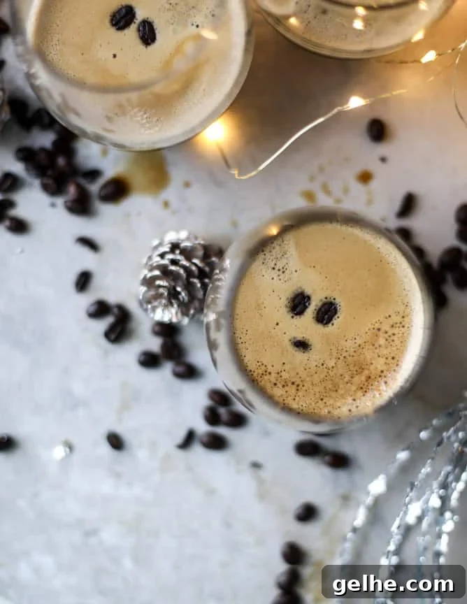 3-Ingredient Espresso Martini Recipe for Bold Coffee Cocktails 2 3 ingredient espresso martinis I howsweeteats.com