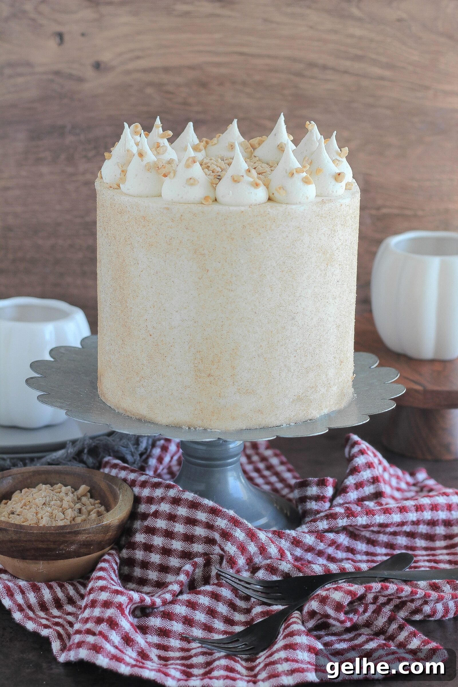 White Chocolate Cinnamon Churro Toffee Cake
