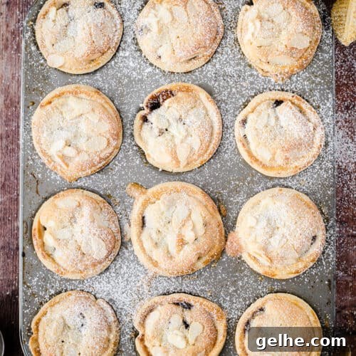 baking tin filled with mince pies