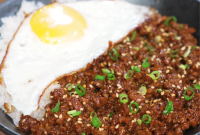 Honey Garlic Beef Stir-Fry Recipe with Sesame and Scallions