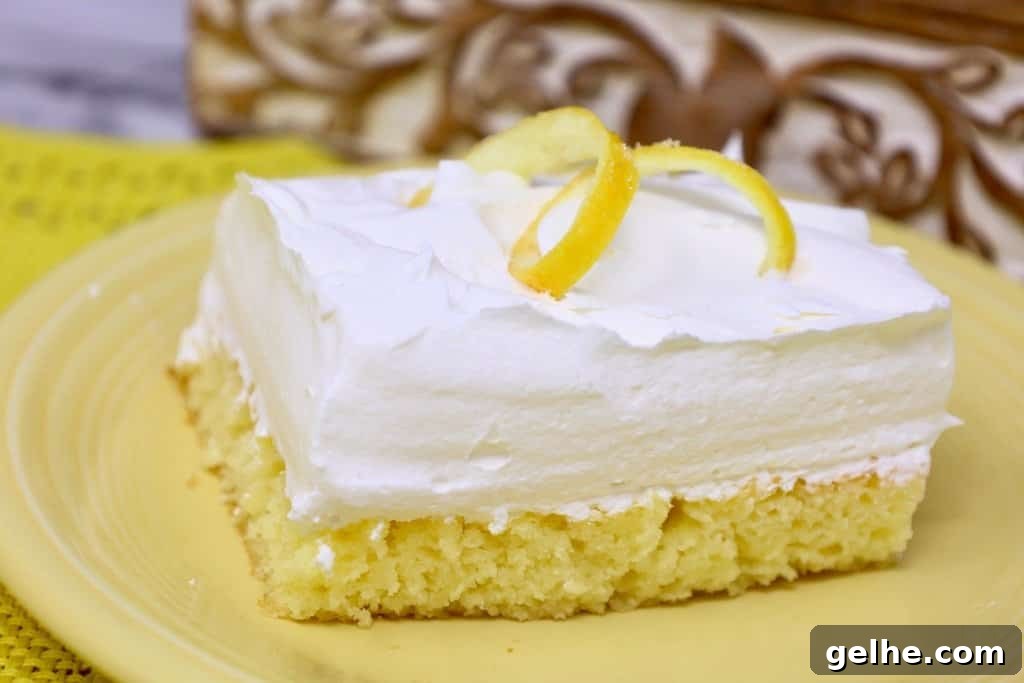 Zesty Lemon Desserts, Breads & Muffins Recipes 5 Lemon Angel Food cake with Pie filling